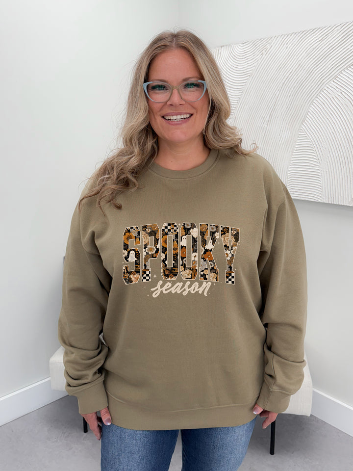 Spooky Season Graphix Pullover / Hoodie