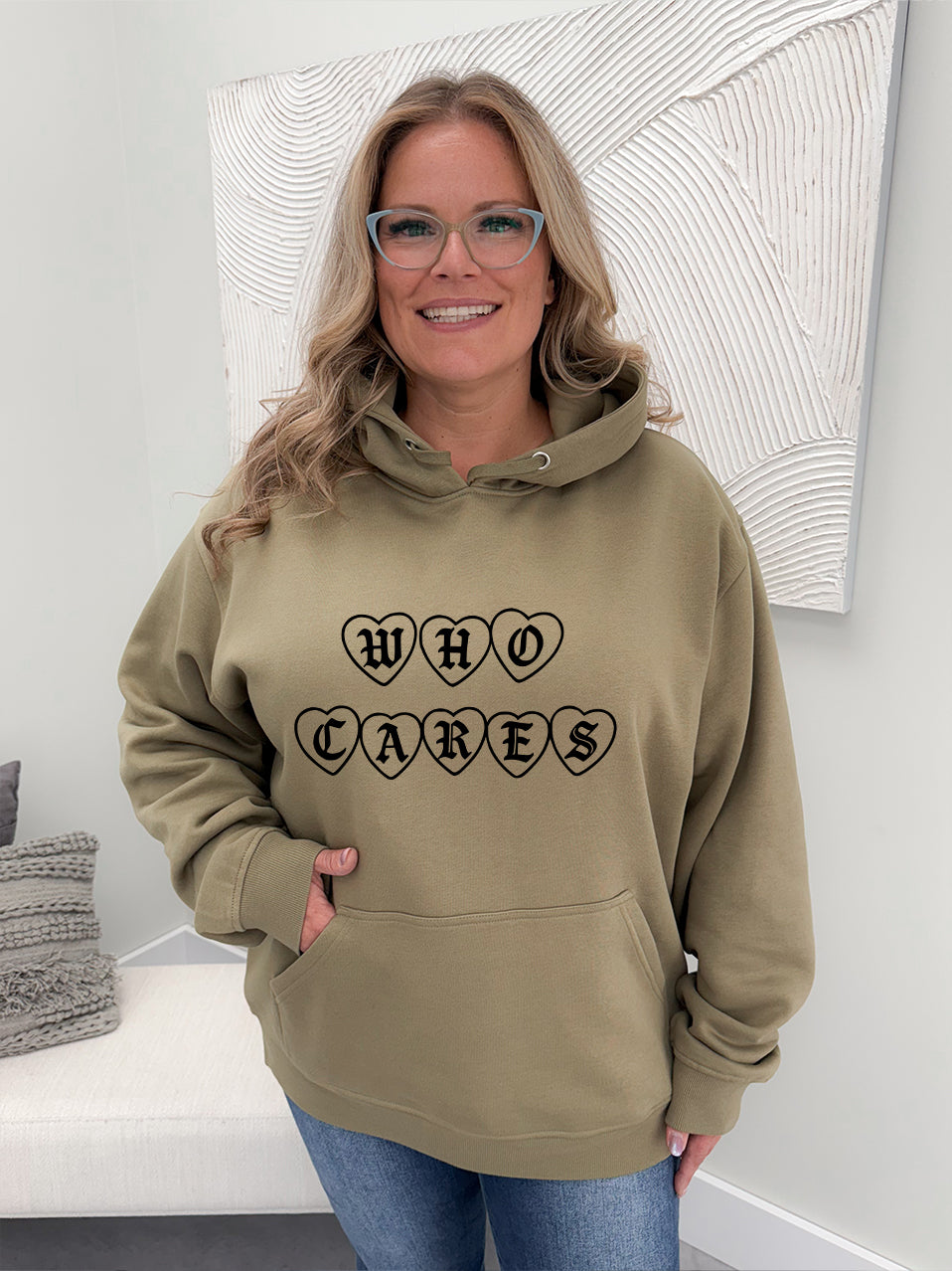 Who Cares Graphix Pullover / Hoodie