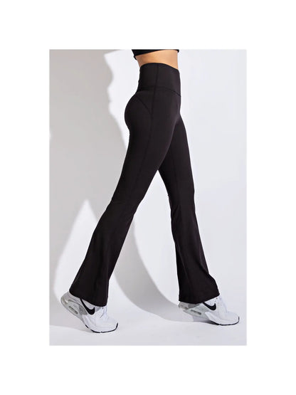 High Rise Everyday Flare Pants in Black - Small