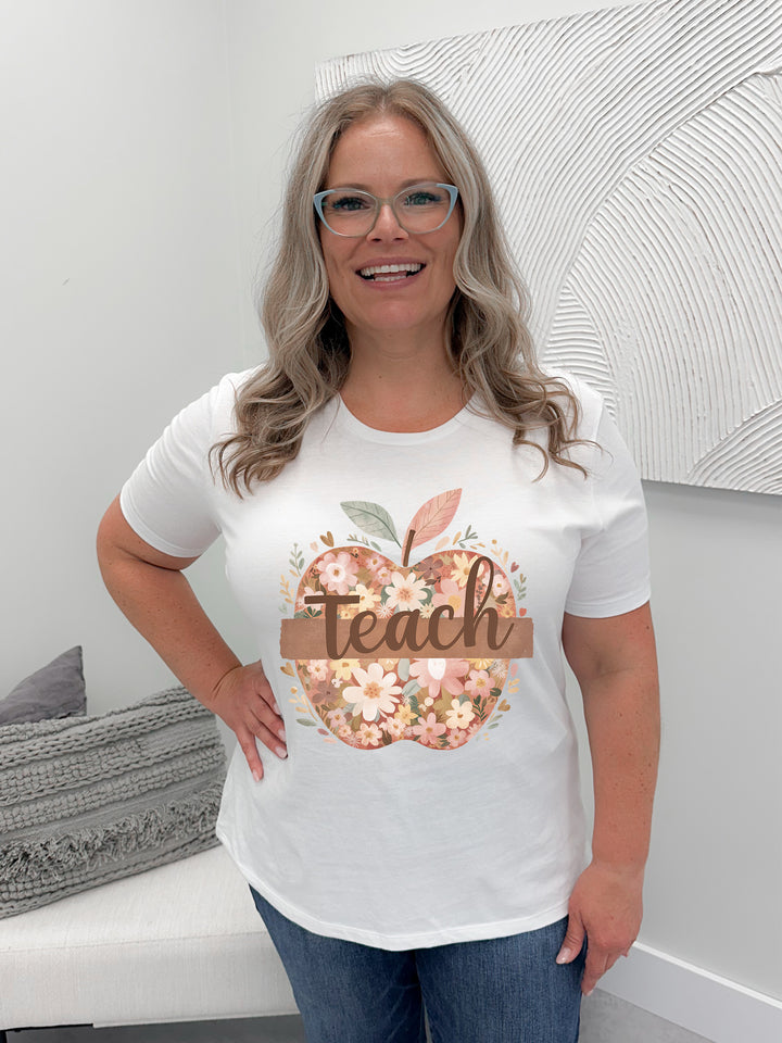 Big Apple Graphix Tee
