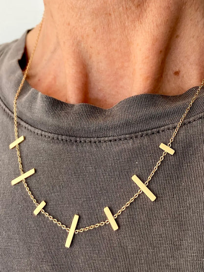 Zag Necklace