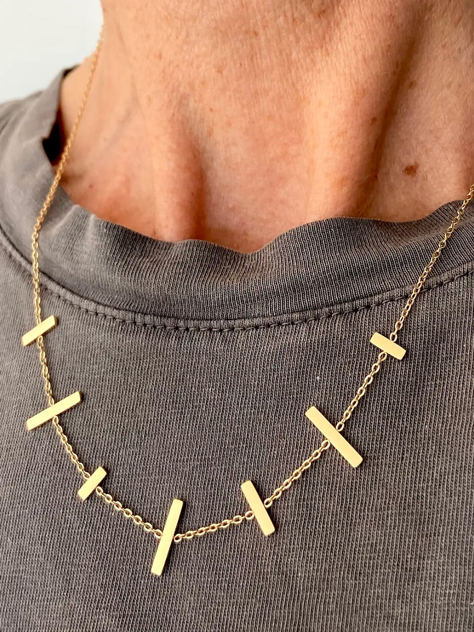 Zag Necklace