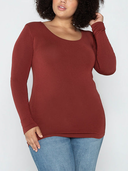 Curvy Bamboo Scoop Long Sleeve by C'est Moi