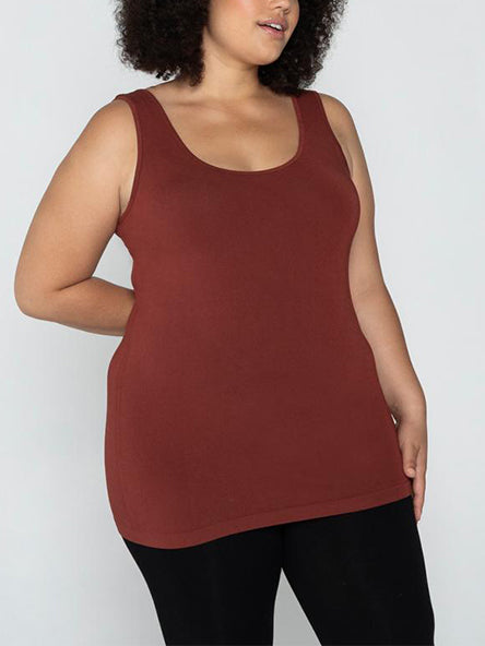 Curvy Bamboo Scoop Tank by C'est Moi