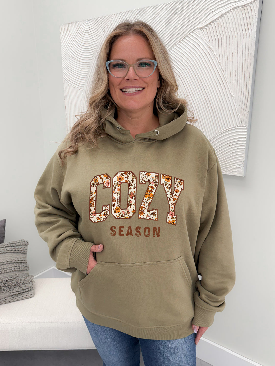 Cozy Season Graphix Pullover / Hoodie