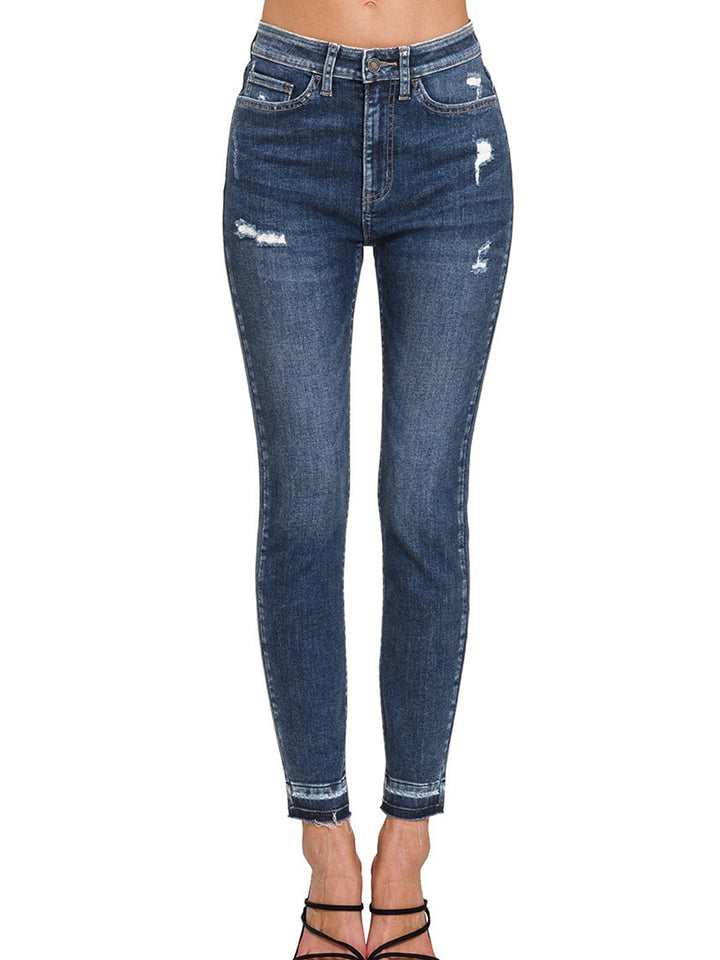Skinny Jean in Dark Wash