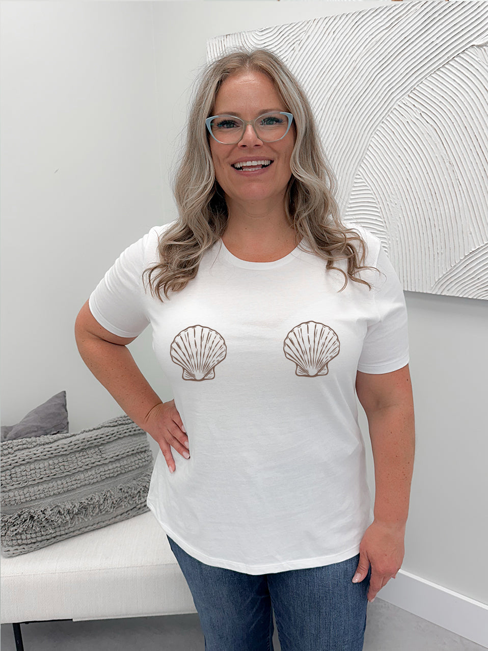 Shell Babe Graphix Tee