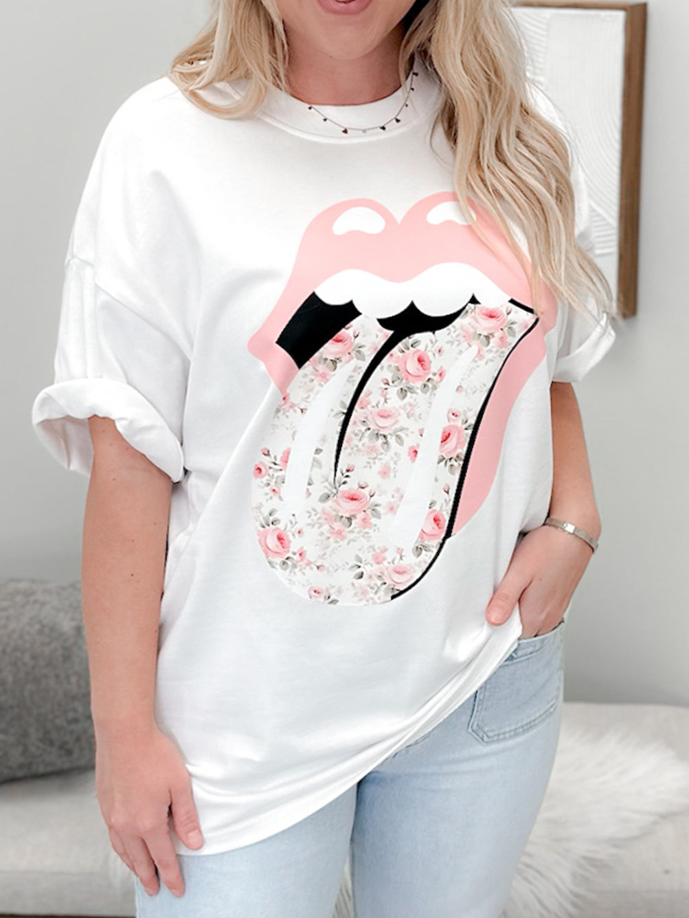 Petal & Pout Graphix Tee