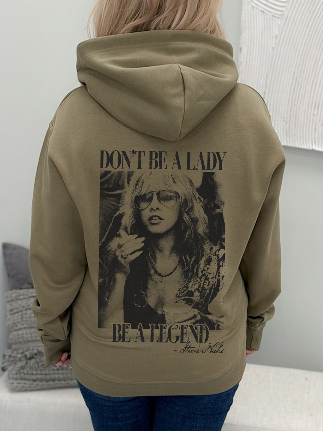 Be A Legend Graphix Pullover / Hoodie