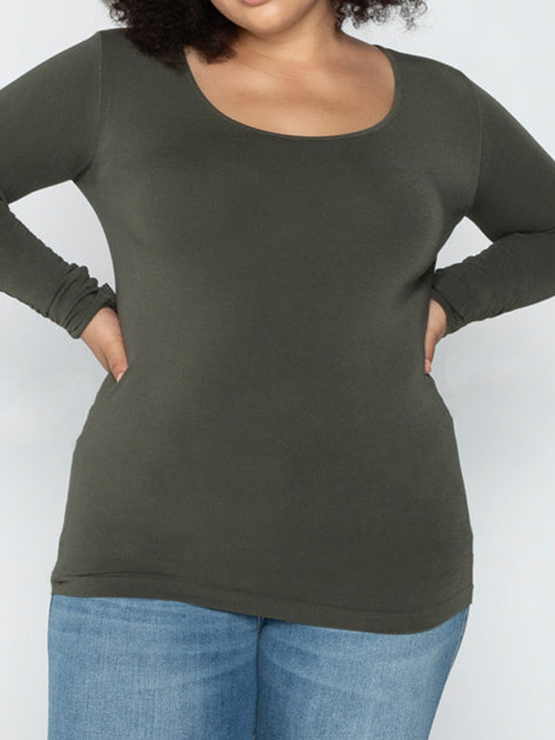 Curvy Bamboo Scoop Long Sleeve by C'est Moi