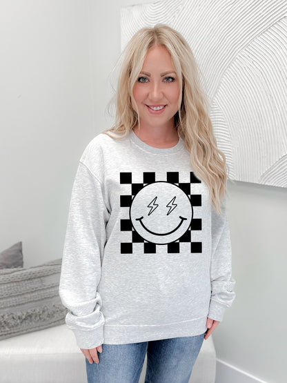 Stormi Smile Graphix Pullover/Hoodie