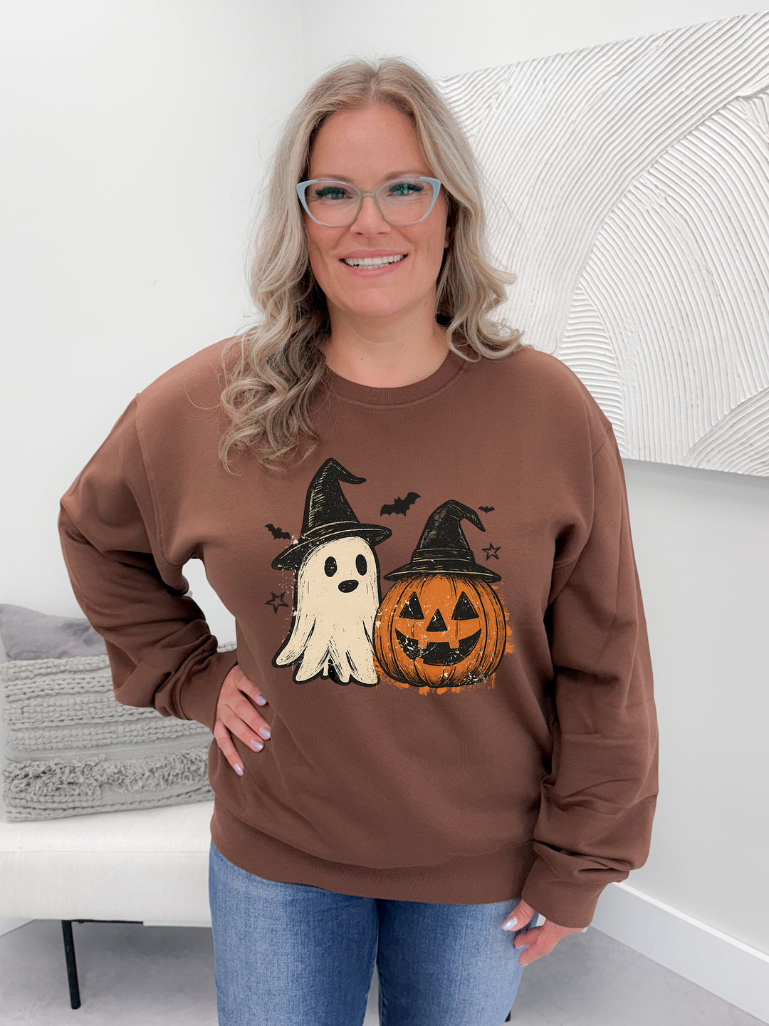 Too Cute Boo Graphix Pullover / Hoodie