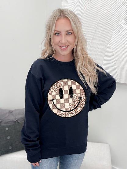 Stay Smiley Graphix Pullover / Hoodie