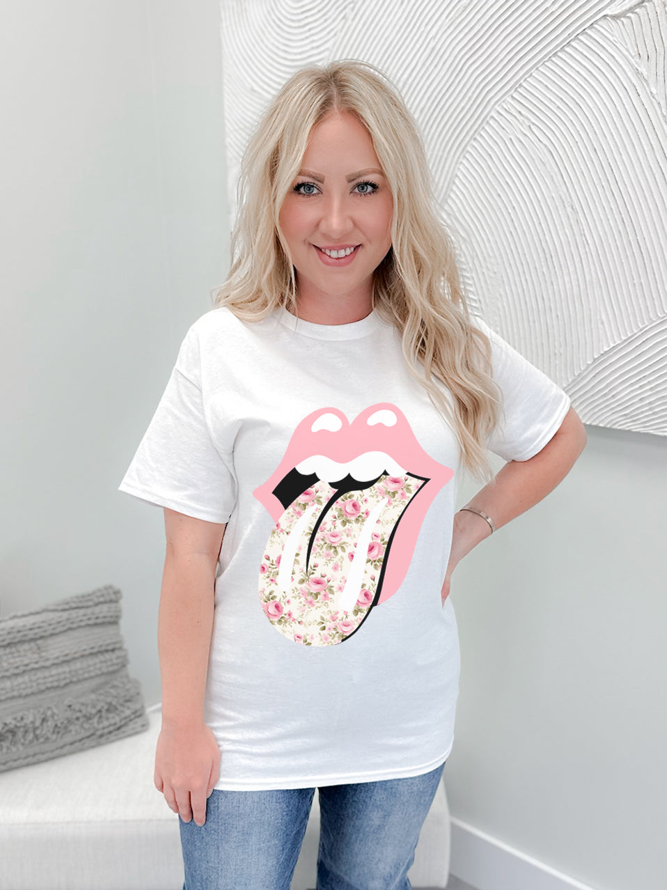 Petal & Pout Graphix Tee