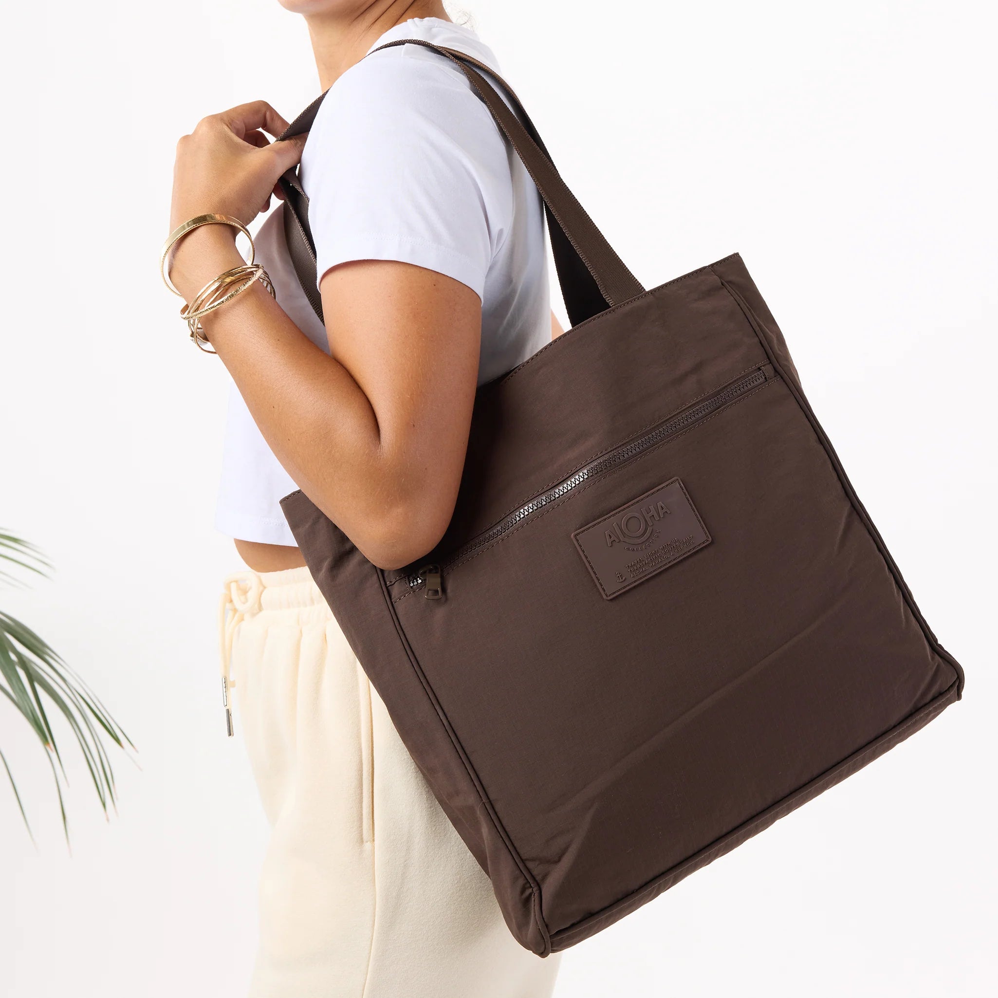 Daily Tote in Coconut by Aloha