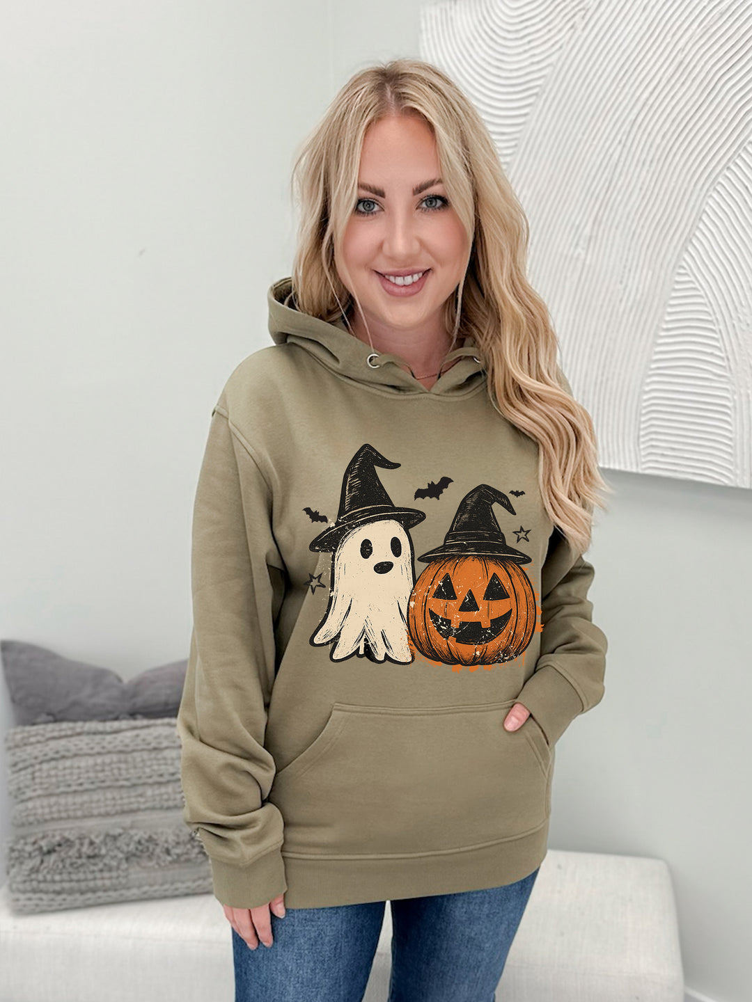 Too Cute Boo Graphix Pullover / Hoodie