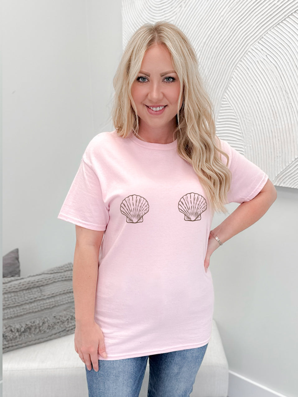 Shell Babe Graphix Tee