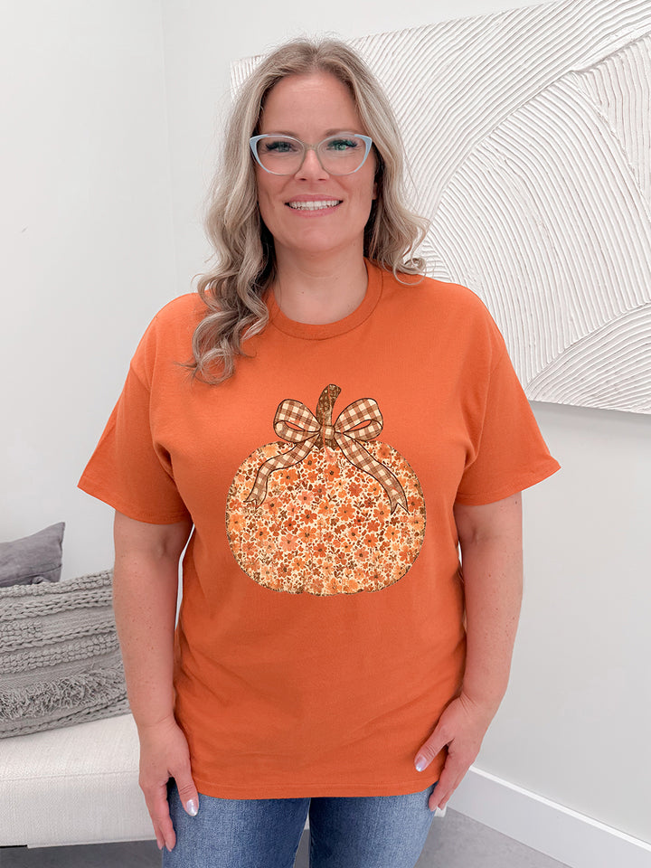 Cottage Pumpkin Graphix Tee
